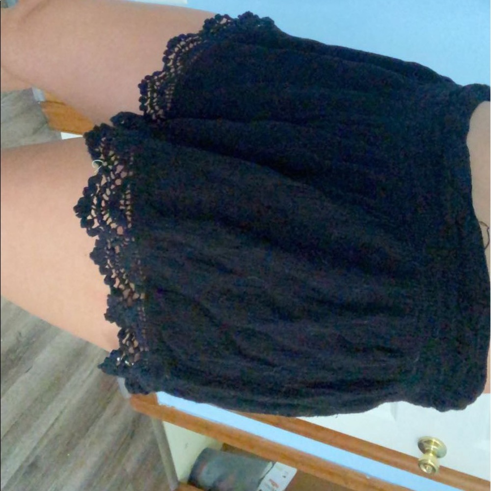 loose beach shorts!